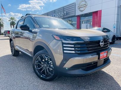 New 2026 Nissan Kicks SR