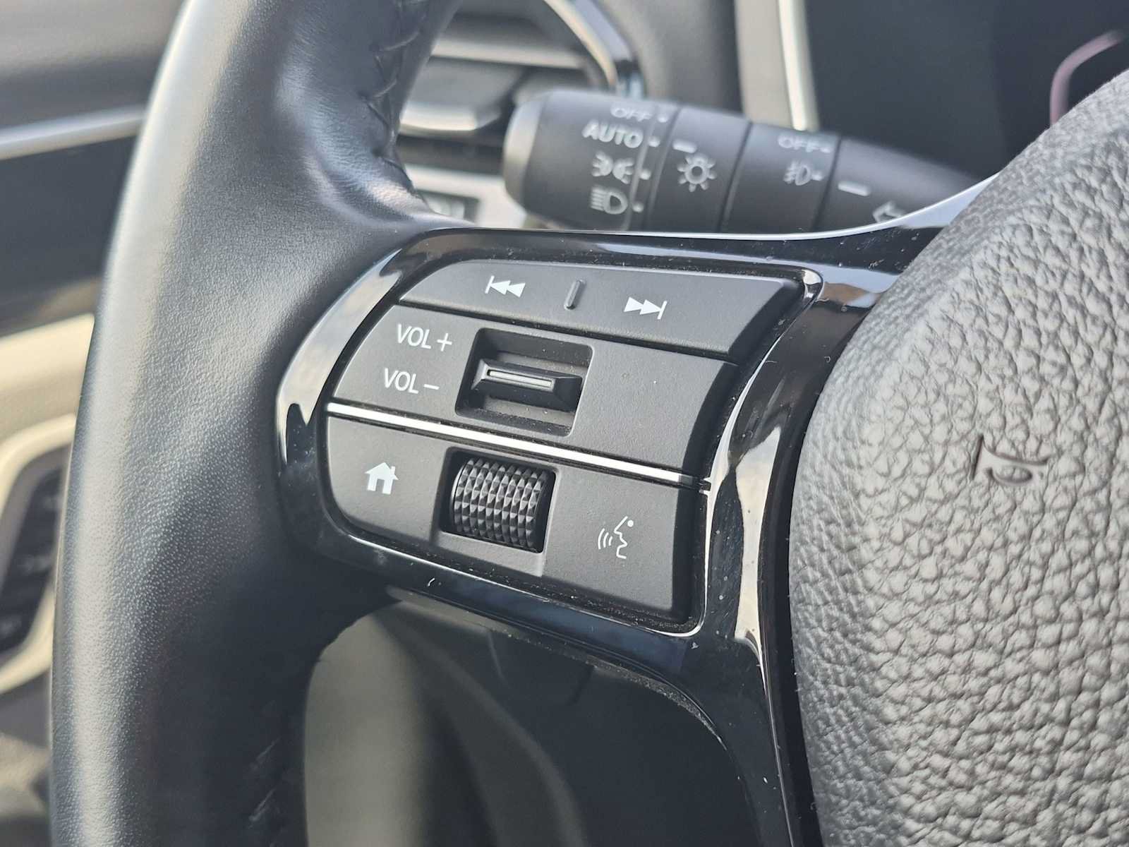 Certified 2025 Honda Pilot EX-L image 22