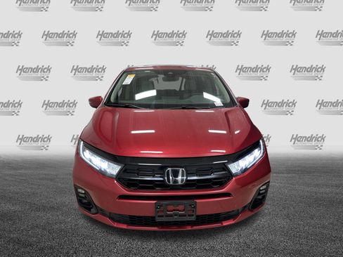 Used 2025 Honda Odyssey Elite image 3
