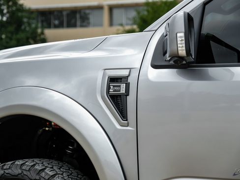 Used 2025 Ford F150 Lariat w/ Equipment Group 502A High AWD/4WD image 35