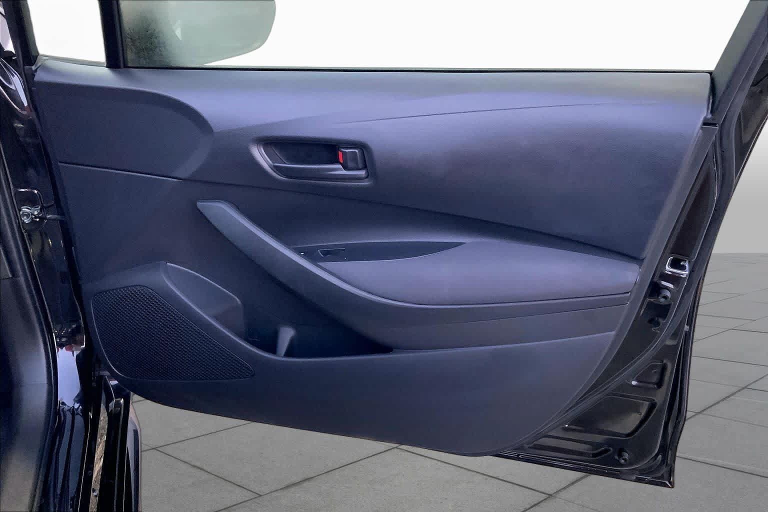 Used 2024 Toyota Corolla LE FWD image 20