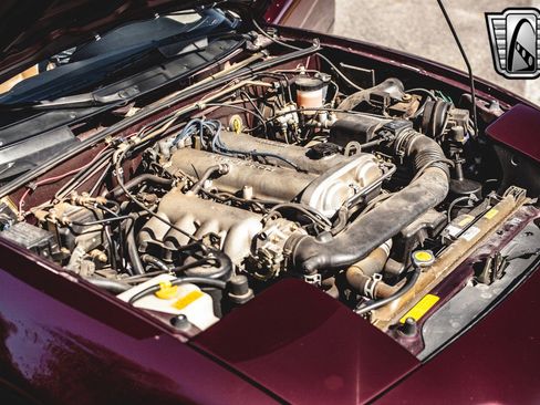 Used 1995 MAZDA MX-5 Miata M-Edition image 20