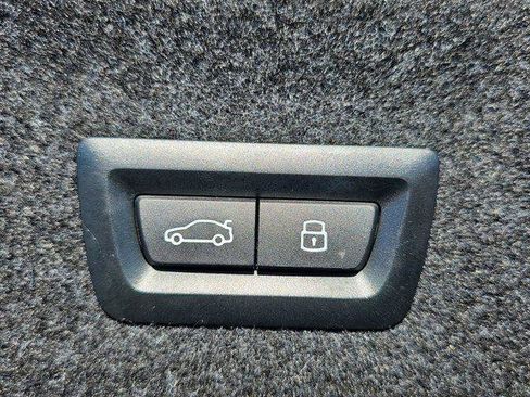 Certified 2025 BMW 430i Coupe w/ M Sport Package image 13