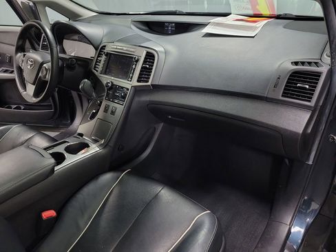 Used 2014 Toyota Venza Limited w/ Tow Prep Package image 22