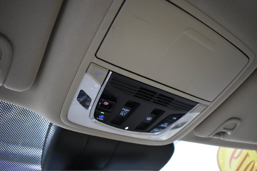 Used 2019 Acura RDX w/ Advance Package FWD image 27