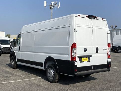 New 2024 RAM ProMaster 3500 w/ Premium Convenience Group FWD image 2