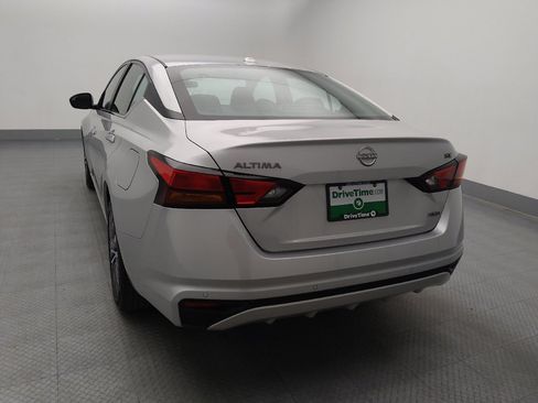 Used 2023 Nissan Altima 2.5 SV AWD/4WD image 6