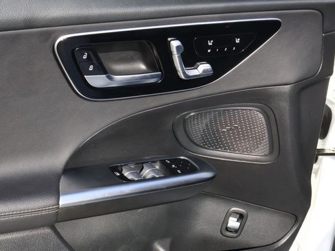 Used 2024 Mercedes-Benz C 300 4MATIC Sedan image 15