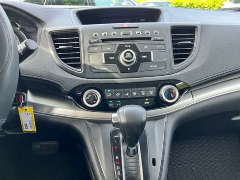 Used 2016 Honda CR-V SE image 9