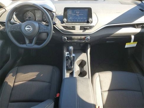 New 2025 Nissan Altima 2.5 S image 8