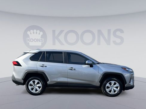 Used 2024 Toyota RAV4 LE image 8