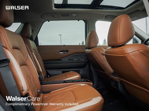 New 2026 Nissan Pathfinder Platinum image 13