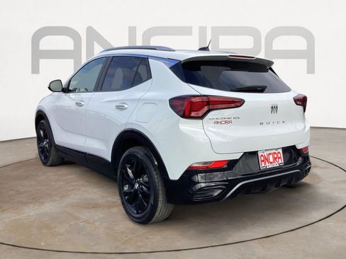 Used 2024 Buick Encore GX Sport Touring image 12
