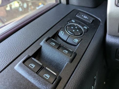 Certified 2022 Ford F250 Lariat w/ Lariat Value Package image 21