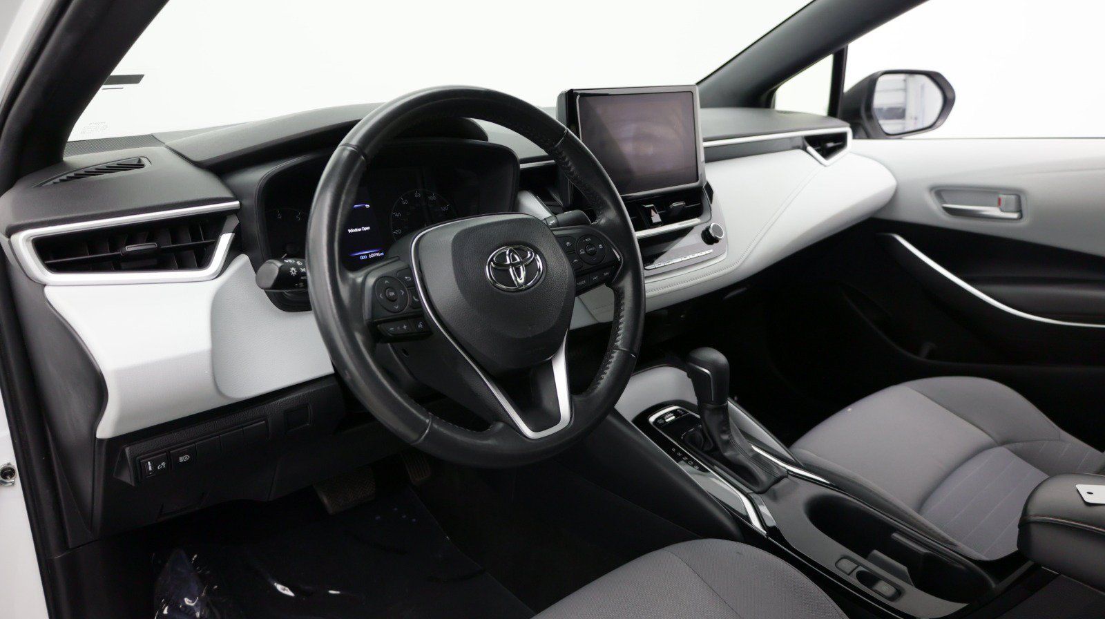 Used 2024 Toyota Corolla SE FWD image 10