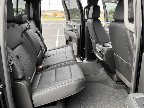 Used 2025 GMC Sierra 2500 Denali image 20