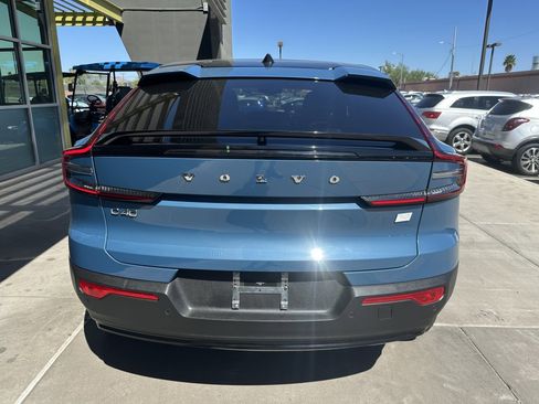 Used 2023 Volvo C40 P8 Recharge Ultimate image 12