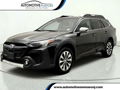 Used 2023 Subaru Outback Touring AWD/4WD image 1