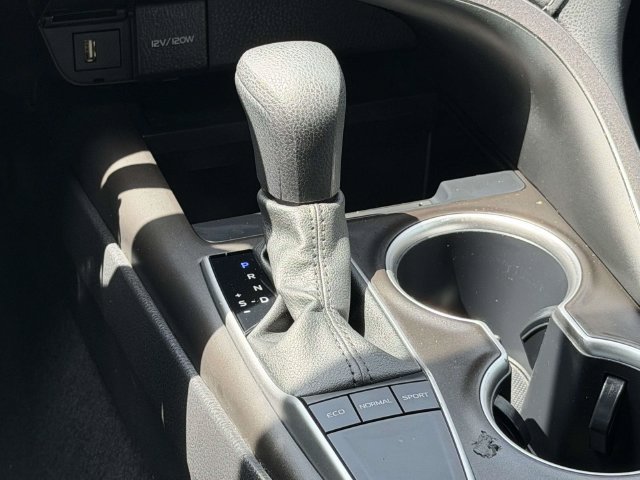 Used 2024 Toyota Camry LE FWD image 22