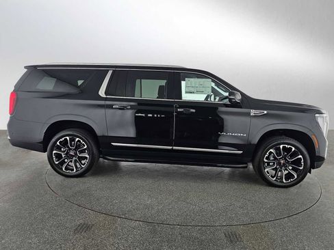 New 2026 GMC Yukon XL Elevation AWD/4WD image 2