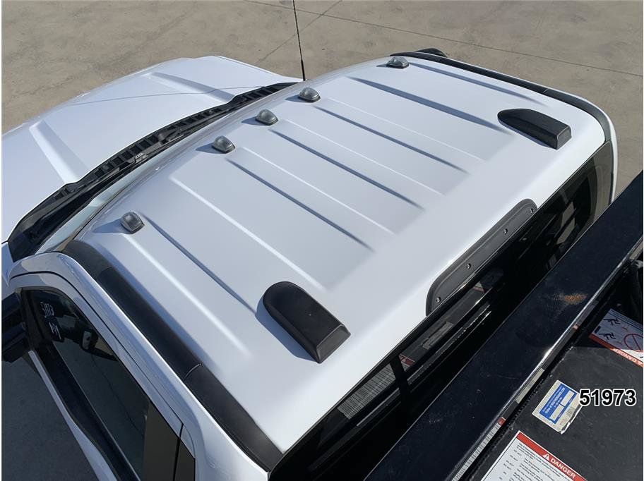 Used 2023 Ford F550 Luxury RWD image 9