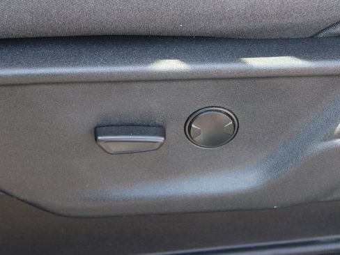 Used 2025 Ford F150 XLT w/ Equipment Group 301A Standard image 22