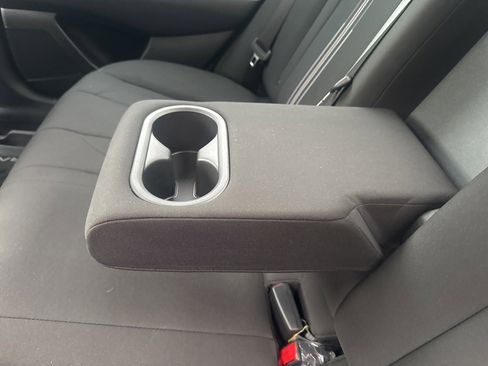 Used 2025 Hyundai Elantra SEL image 35