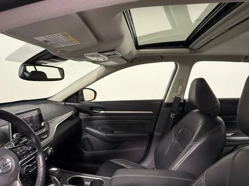 Used 2019 Nissan Altima 2.5 Platinum image 32