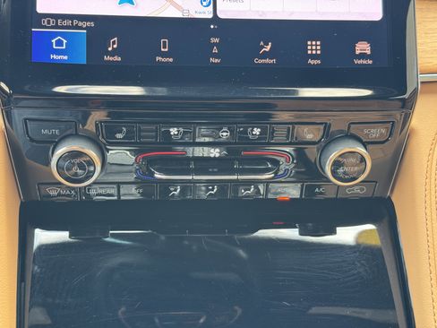 Used 2023 Jeep Grand Cherokee L Summit image 18