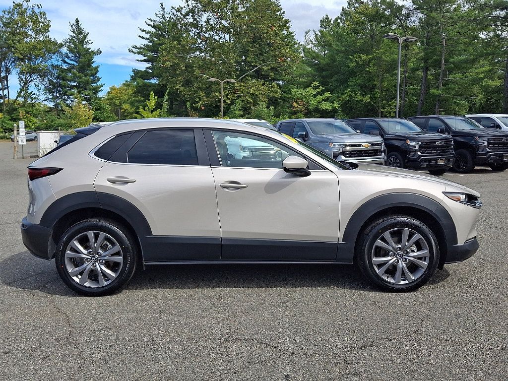 Used 2024 MAZDA CX-30 AWD 2.5 S w/ Preferred Package image 7