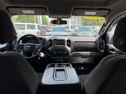 Used 2020 Chevrolet Silverado 1500 Custom w/ Custom Value Package AWD/4WD image 24