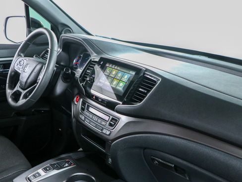 Used 2021 Honda Passport Sport image 25
