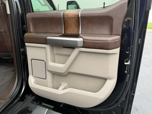 Used 2019 Ford F450 Limited image 43