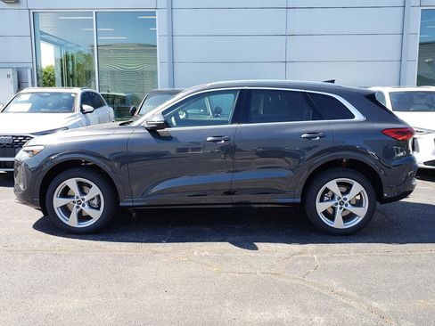 New 2025 Audi Q5 Premium Plus image 2