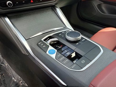 Used 2026 BMW i4 eDrive40 w/ M Sport Package RWD image 27