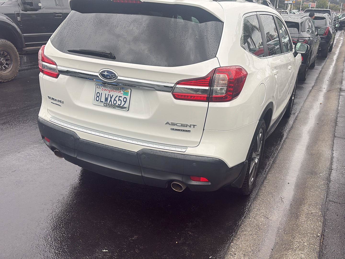 Used 2020 Subaru Ascent Limited w/ Technology Package AWD/4WD image 5