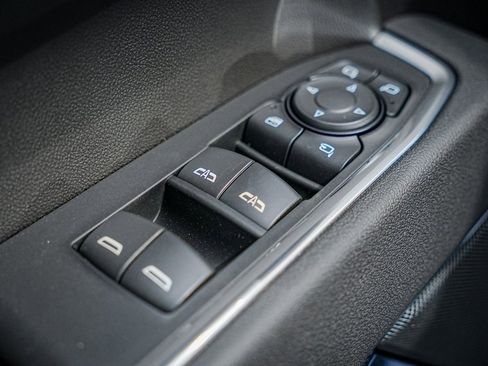 New 2026 GMC Sierra 1500 SLT image 20