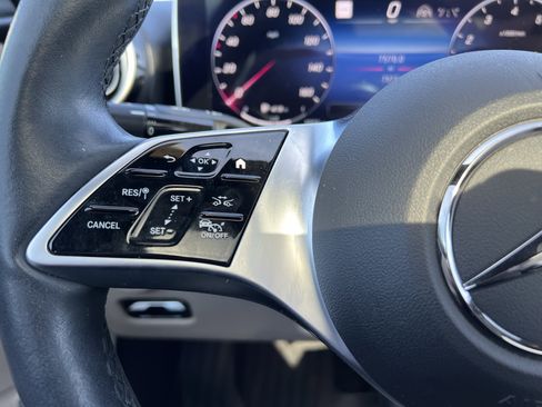 Used 2023 Mercedes-Benz C 300 Sedan image 19