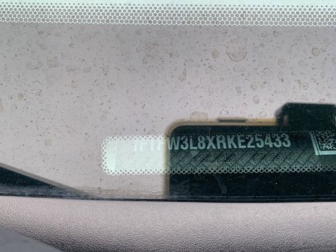 Used 2024 Ford F150 XLT w/ Equipment Group 302A MID image 26