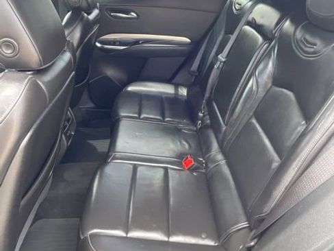 Used 2019 Cadillac XT4 Premium Luxury w/ Cold Weather Package FWD image 11