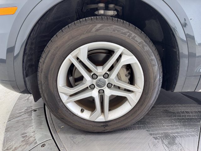 Used 2018 Audi Q5 2.0T Premium AWD/4WD image 10