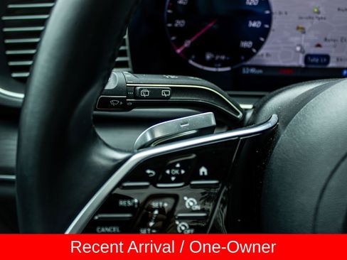 Used 2024 Mercedes-Benz GLE 350 4MATIC w/ AMG Line Exterior image 21