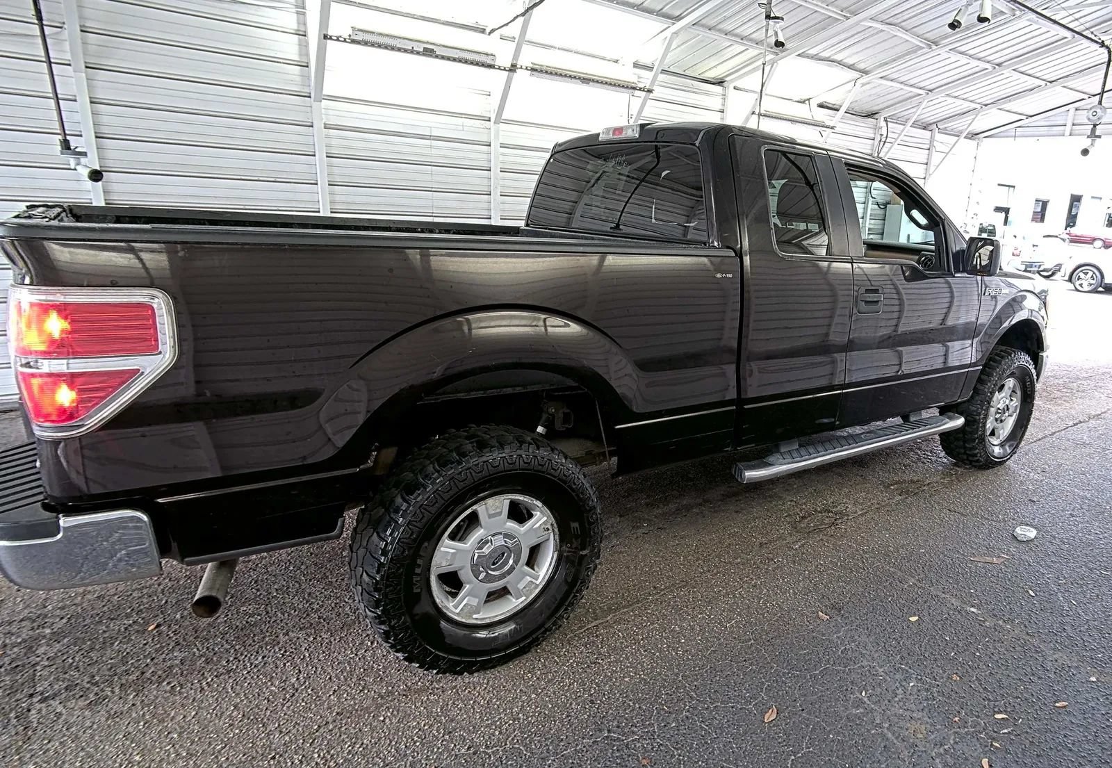 Used 2014 Ford F150 XLT w/ Equipment Group 301A Mid RWD image 5