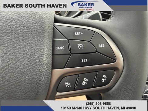 Used 2022 Jeep Cherokee Limited image 16