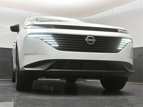 New 2025 Nissan Murano SV image 15