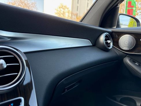 Used 2019 Mercedes-Benz GLC 300 4MATIC Coupe image 44