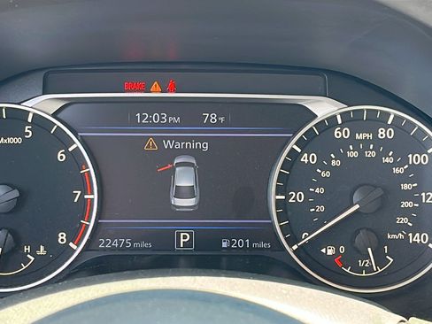 Used 2023 Nissan Altima 2.5 SV FWD image 14