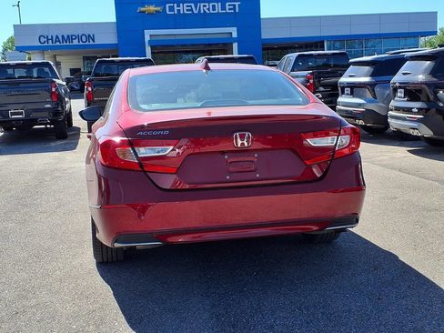 Used 2020 Honda Accord EX image 5