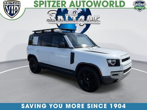 Used 2023 Land Rover Defender 110 S AWD/4WD image 3