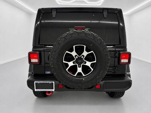 Used 2021 Jeep Wrangler Unlimited Rubicon w/ Cold Weather Group AWD/4WD image 4